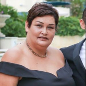 Meet your Posher, Erona